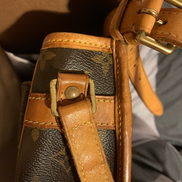 Sold Louis vuitton sologne crossbody bag - Picture 12 of 16